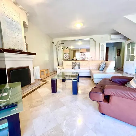 Apartment Cosy Townhouse Golden Mile *